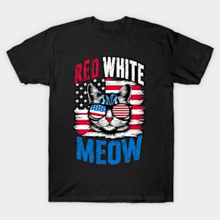 Red White And meow  america T-Shirt